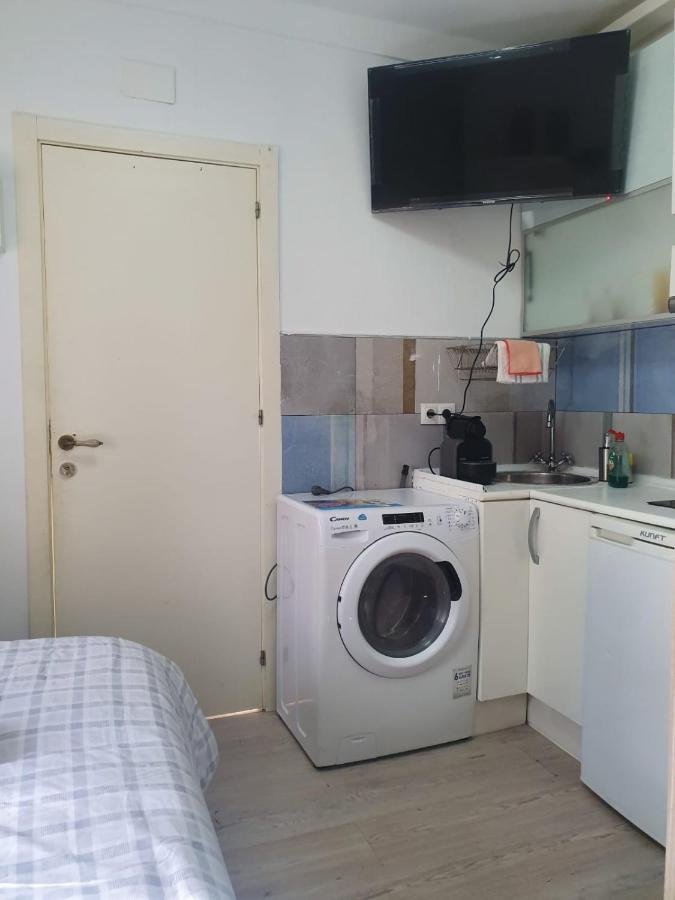 Studio Or With Private Bathroom Or With Shared Bathroom Appartement