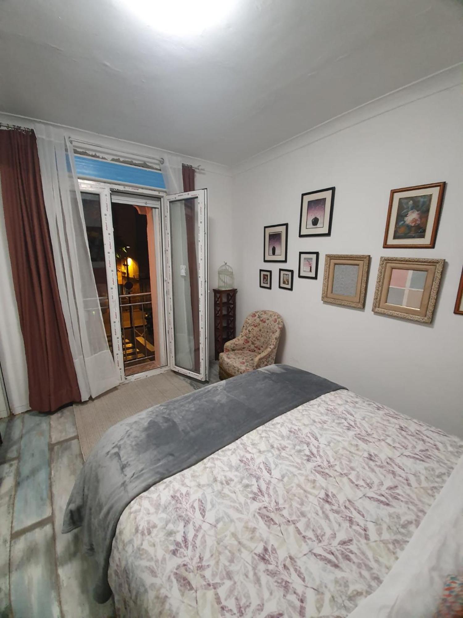 Studio Or With Private Bathroom Or With Shared Bathroom Barcelone